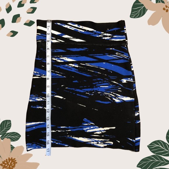 BCBG Bandage Skirt - Size XXS - Picture 4 of 5